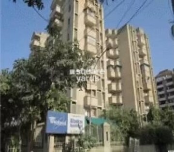 3.5 BHK Apartment – Exterior View View at Alankar CGHS, Sector 56 - for Sale