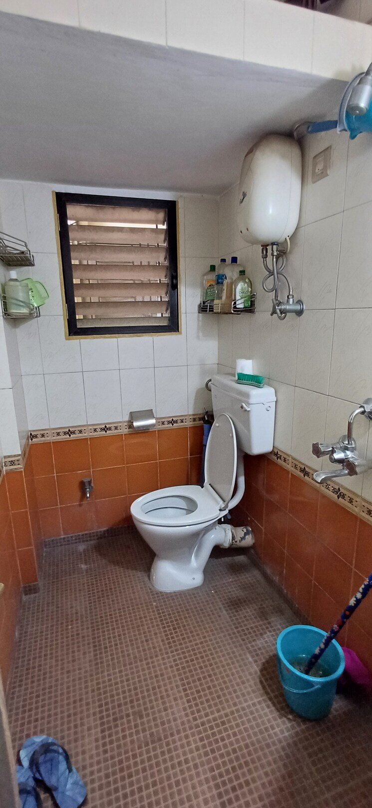 Bathroom, megh-malhar-chs-naupada 1 Bedroom 658 Sq.Ft. Apartment In Naupada Thane 7544027