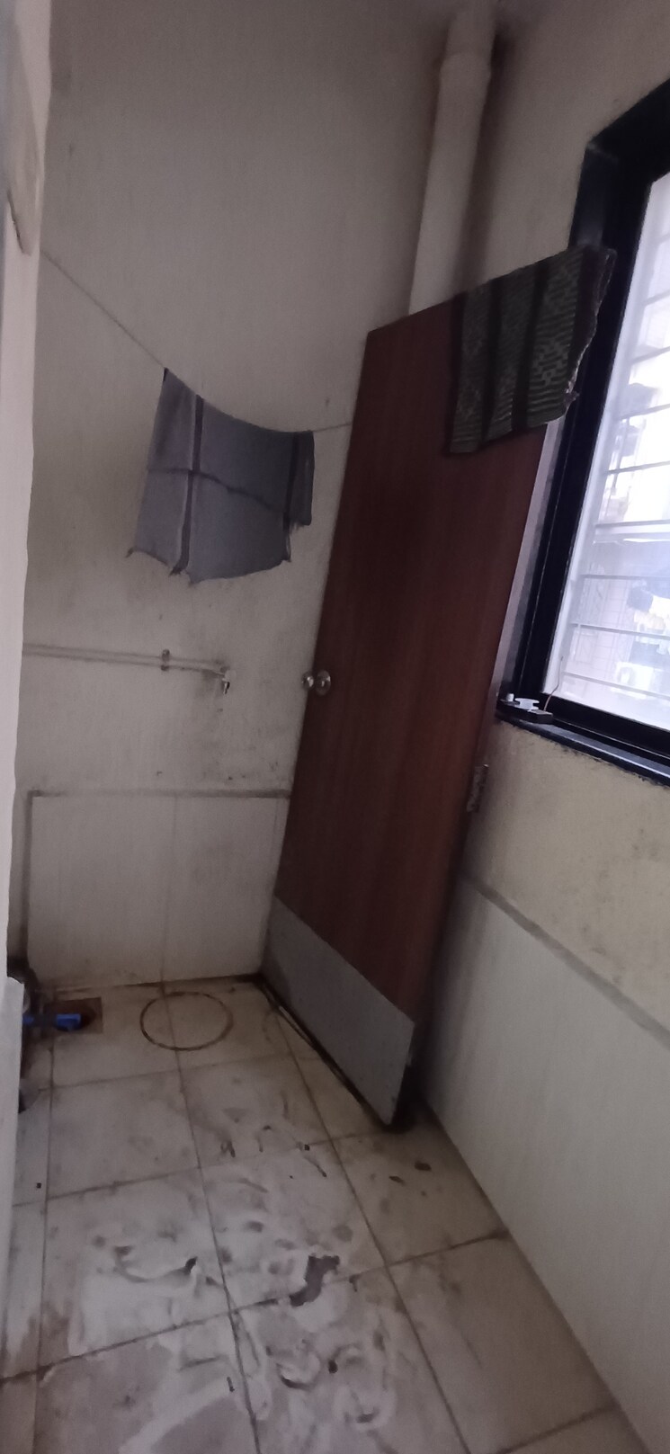 Room, adarsh-nagar-chs-uthalsar 1 Bedroom 560 Sq.Ft. Apartment In Uthalsar Thane 7544045