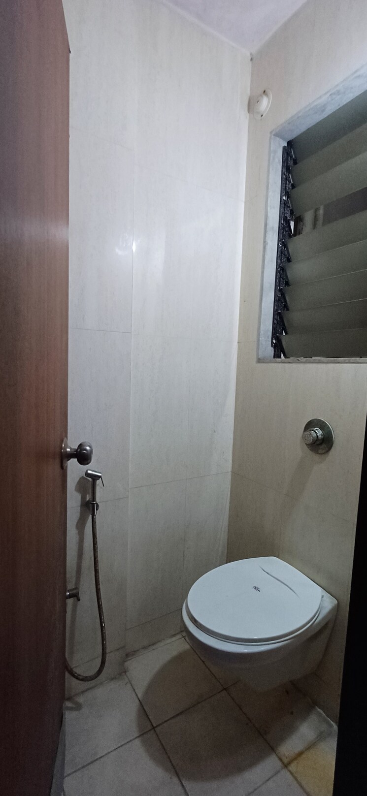 Bathroom, adarsh-nagar-chs-uthalsar 1 Bedroom 560 Sq.Ft. Apartment In Uthalsar Thane 7544045