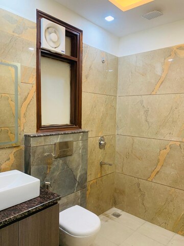 Bathroom in 3 BHK Builder Floor at SS Mayfield Gardens, Sector 51 – for Sale