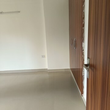 Room in 2 BHK Apartment at Gardenia Gateway, Sector 75 – for Sale