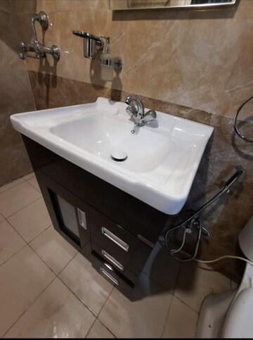 Master Bedroom in 3 BHK Apartment at Gardenia Golf City, Sector 75 – for Sale