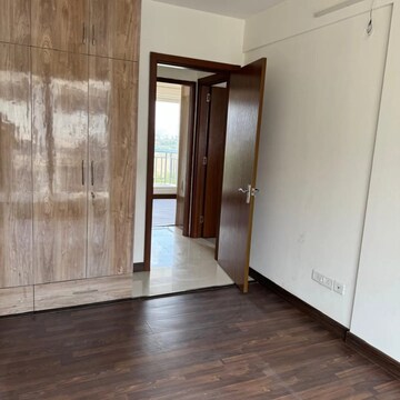Room in 3 BHK Apartment at Landmark The Residency, Sector 103 – for Sale