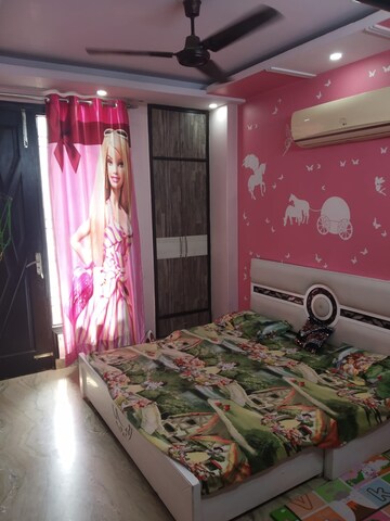 Bedroom in 2.5 BHK Builder Floor at Paschim Vihar – for Sale