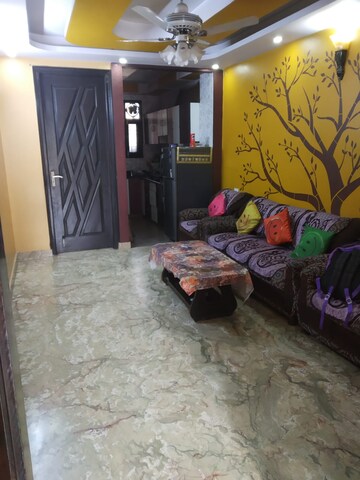 Living Room in 2.5 BHK Builder Floor at Paschim Vihar – for Sale