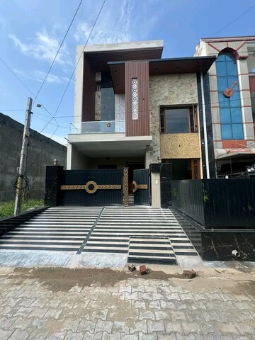 4 BHK Independent House For Sale in Sector 125