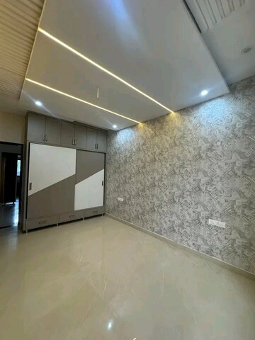 Room in 4 BHK Independent House at Sector 125 – for Sale