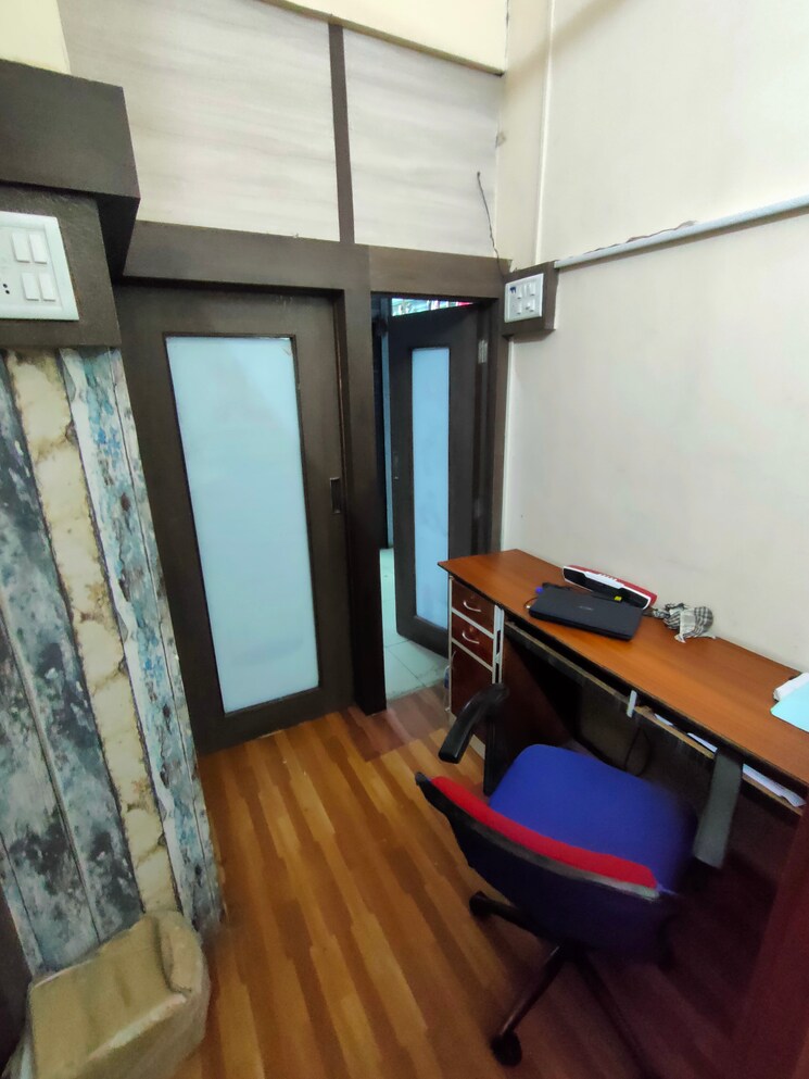 Team Area, haware-centurion-mall Commercial Office Space 210 Sq.Ft. In Nerul Sector 19a Navi Mumbai 7545298