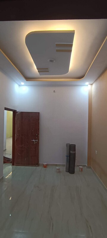 Furnished Amenities in 2 BHK Independent House at Jankipuram Extension – for Sale