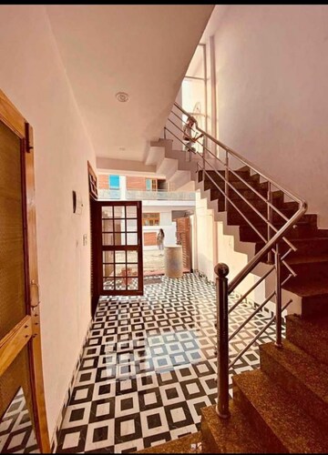 Parking in 2 BHK Independent House at Safedabad – for Sale