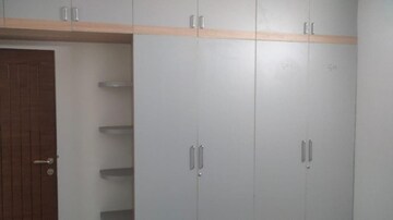 Room in 2 BHK Apartment at Frontline Seven, Kokapet – for Rent