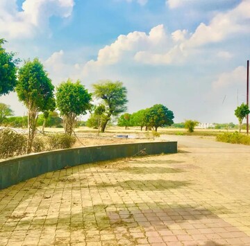  Plot For Sale in Super Corridor