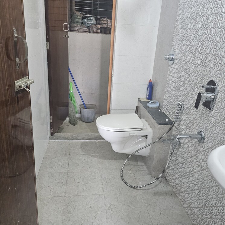 Bathroom, paradise-sai-world-empire 2 Bedroom 1415 Sq.Ft. Apartment In Kharghar Sector 36 Navi Mumbai 7545768