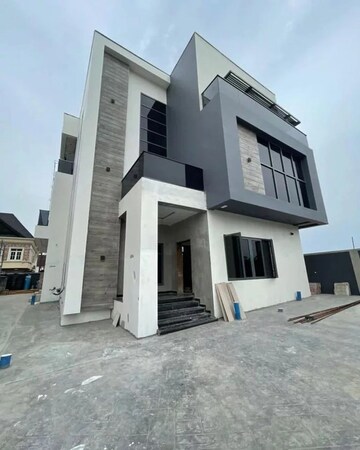 2 BHK Villa For Sale in Dodda Aalada Mara Road