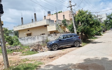 Plot For Sale in Nagaram
