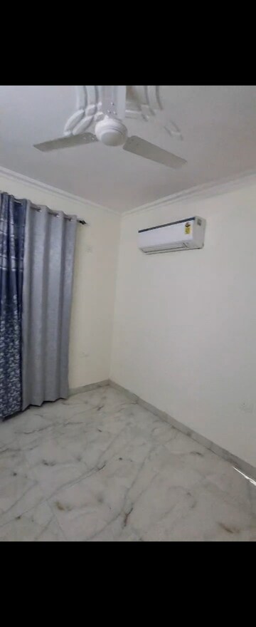 Building Lobby in 2 BHK Builder Floor at Sector 49 – for Sale