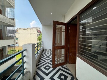 Staircase in 4 BHK Builder Floor at Sector 85 – for Sale