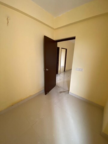 Room in 3 BHK Apartment at Ascent Savy Ville De, Raj Nagar Extension – for Sale