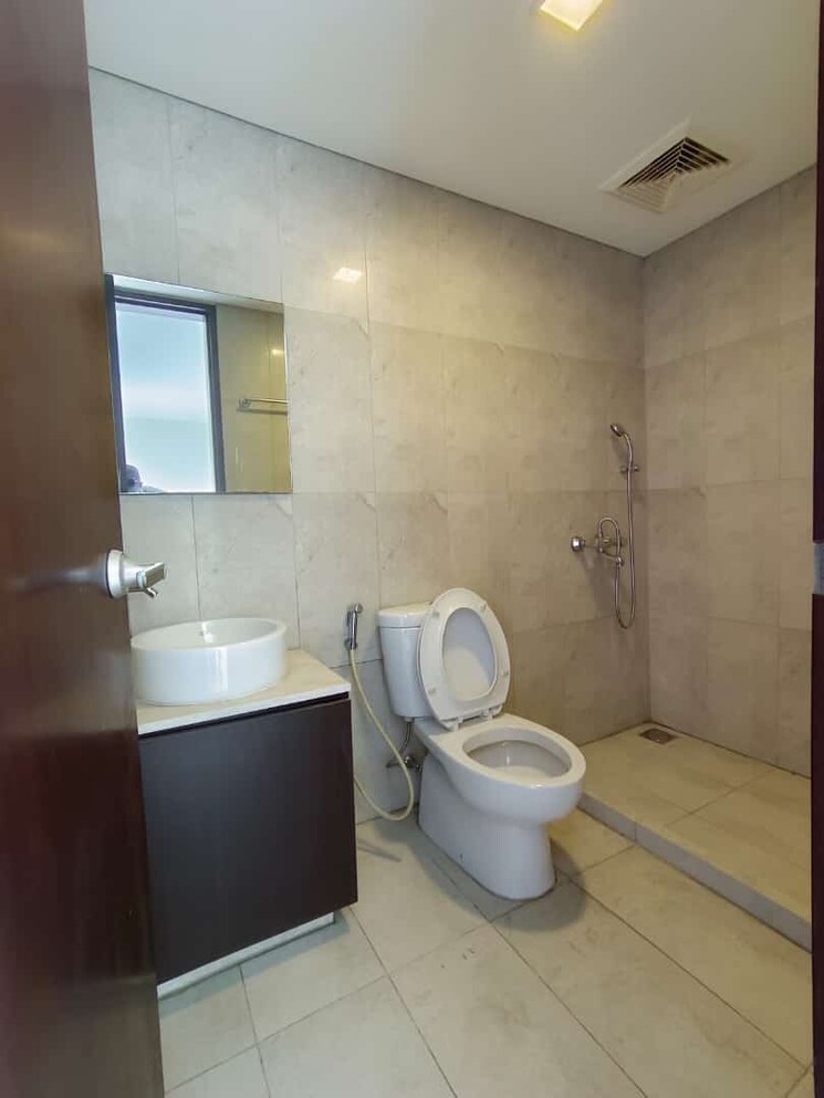 Bathroom, panchshil-one-north 4 Bedroom 5413 Sq.Ft. Apartment In Magarpatta City Pune 7547308