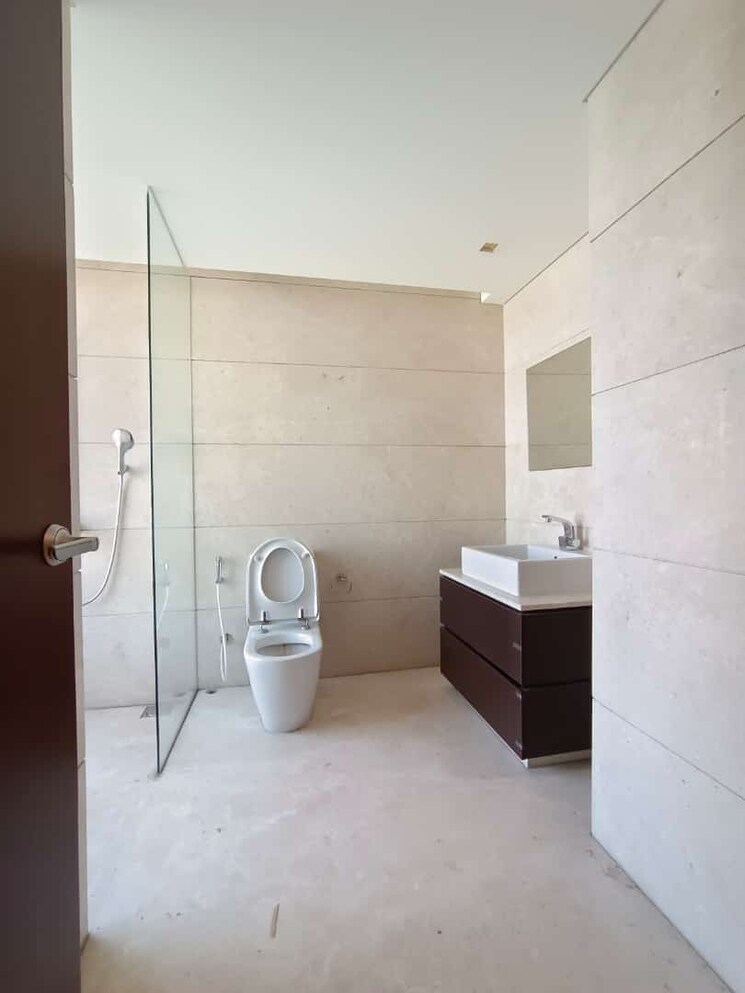 Bathroom, panchshil-one-north 4 Bedroom 5413 Sq.Ft. Apartment In Magarpatta City Pune 7547308