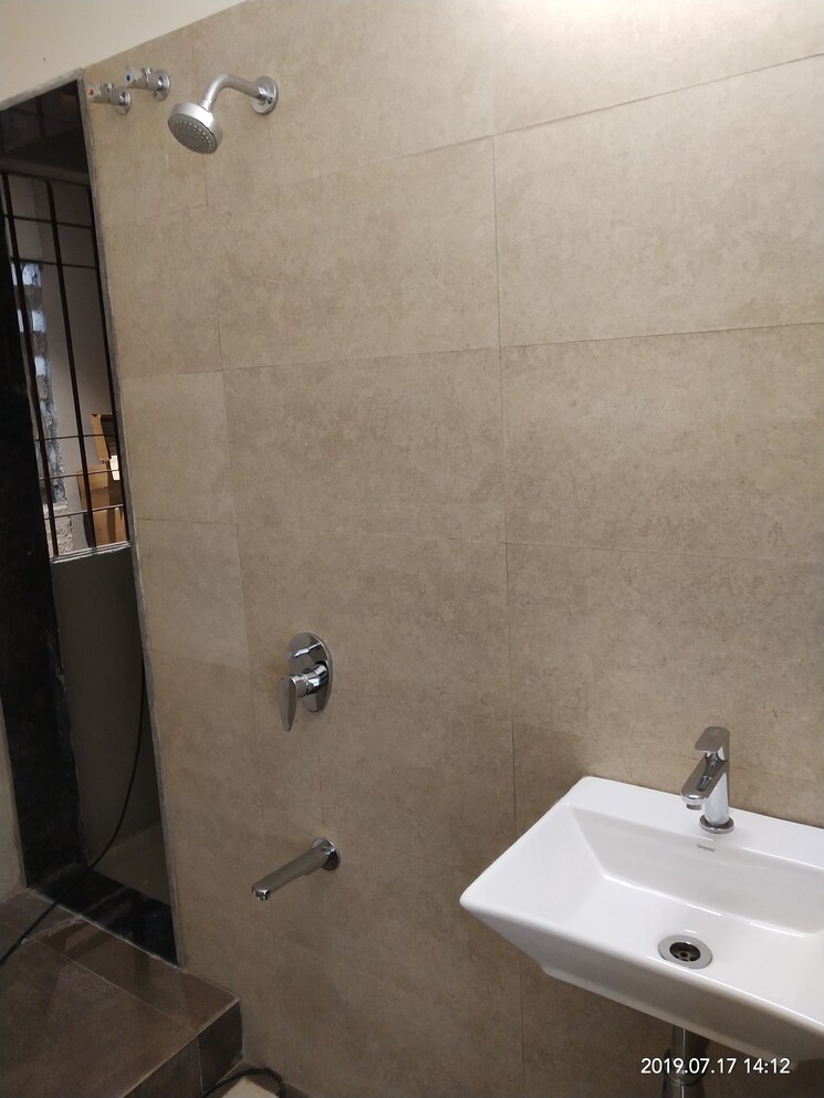 Bathroom, dosti-planet-north-onyx 2 Bedroom 588 Sq.Ft. Apartment In Shilphata Thane 7547375