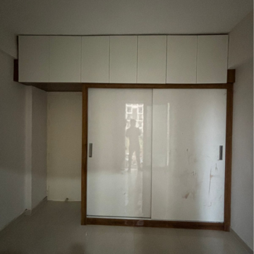 Room in 3 BHK Apartment at Ansal Highland Park, Tikampur 54 – for Sale