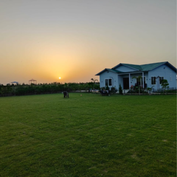  Plot – Exterior View View at Sarin Farm CHS, Udyog Kendra 2 - for Sale