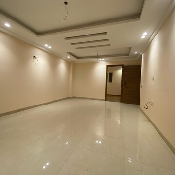 Room in 3 BHK Builder Floor at Chattarpur – for Sale