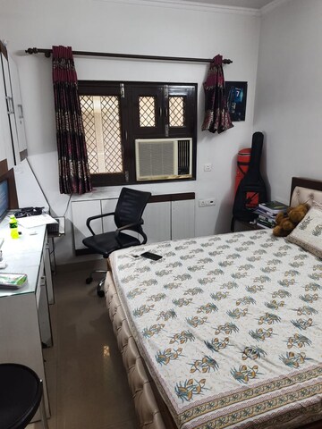 Bedroom in 2.5 BHK Apartment at Paschim Vihar – for Sale