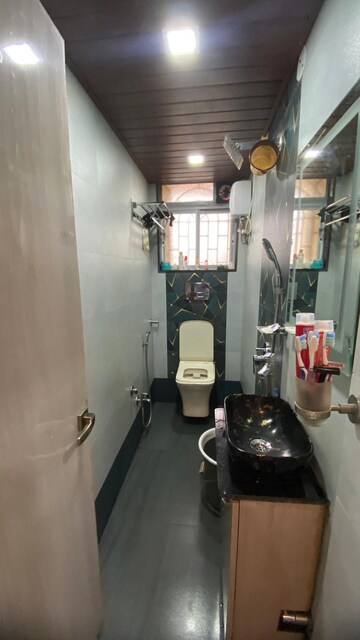 2 BHK Apartment For Sale in Kopar Khairane