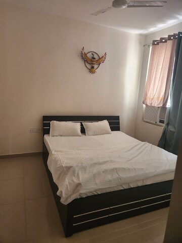 Bedroom in 3 BHK Apartment at Omaxe R2, Gomti Nagar – for Sale