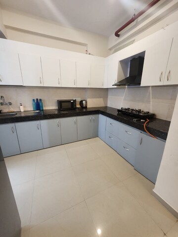 Kitchen in 3 BHK Apartment at Omaxe R2, Gomti Nagar – for Sale