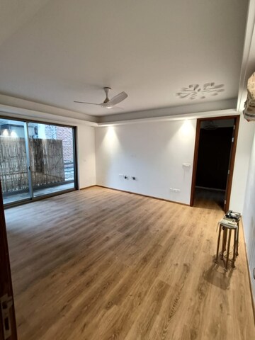 रेसिडेंशियल फ्लैट वर्ग यार्ड फॉर रेंट इन पंचशील पार्क दिल्ली  7549439