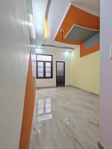 Room in 2 BHK Villa at Chinhat – for Sale