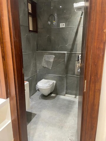Bathroom in 1 BHK Builder Floor at Sector 73 – for Sale