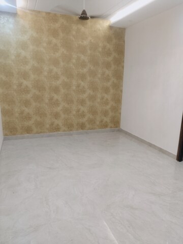 Room in 3 BHK Builder Floor at Peer Mucchalla – for Sale