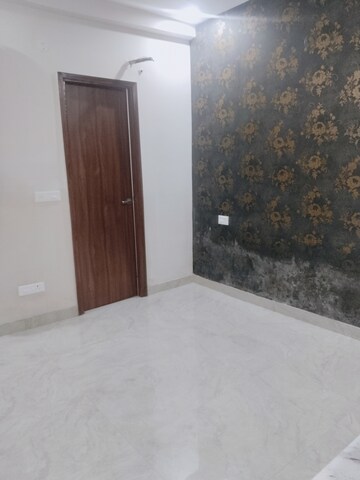 Room in 3 BHK Builder Floor at Peer Mucchalla – for Sale
