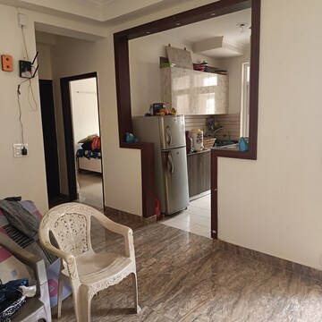 Master Bedroom in 3 BHK Apartment at Amrapali Silicon City, Sector 76 – for Sale