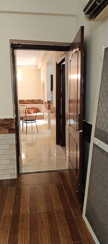 Bathroom in 3 BHK Apartment at Amrapali Silicon City, Sector 76 – for Sale