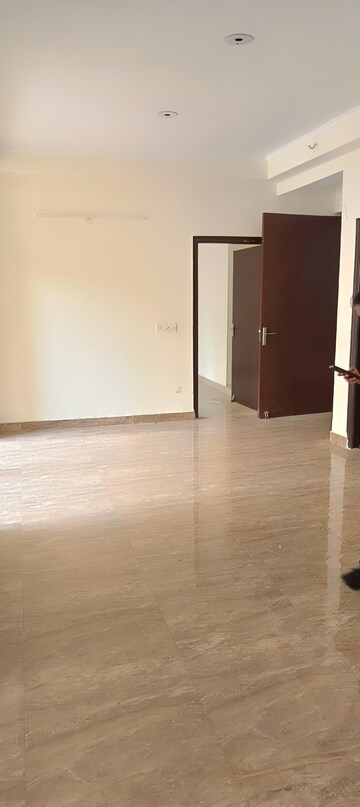 3 BHK Apartment For Sale in Amrapali Silicon City, Sector 76