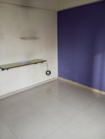 Room in 2 BHK Apartment at Om Sai Plaza, Ghodbunder Road – for Sale