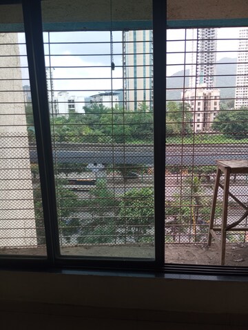 Room in 2 BHK Apartment at Om Sai Plaza, Ghodbunder Road – for Sale