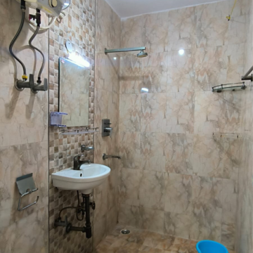 रेसिडेंशियल फ्लैट वर्ग फुट फॉर रेंट इन द्वारका दिल्ली  7550571