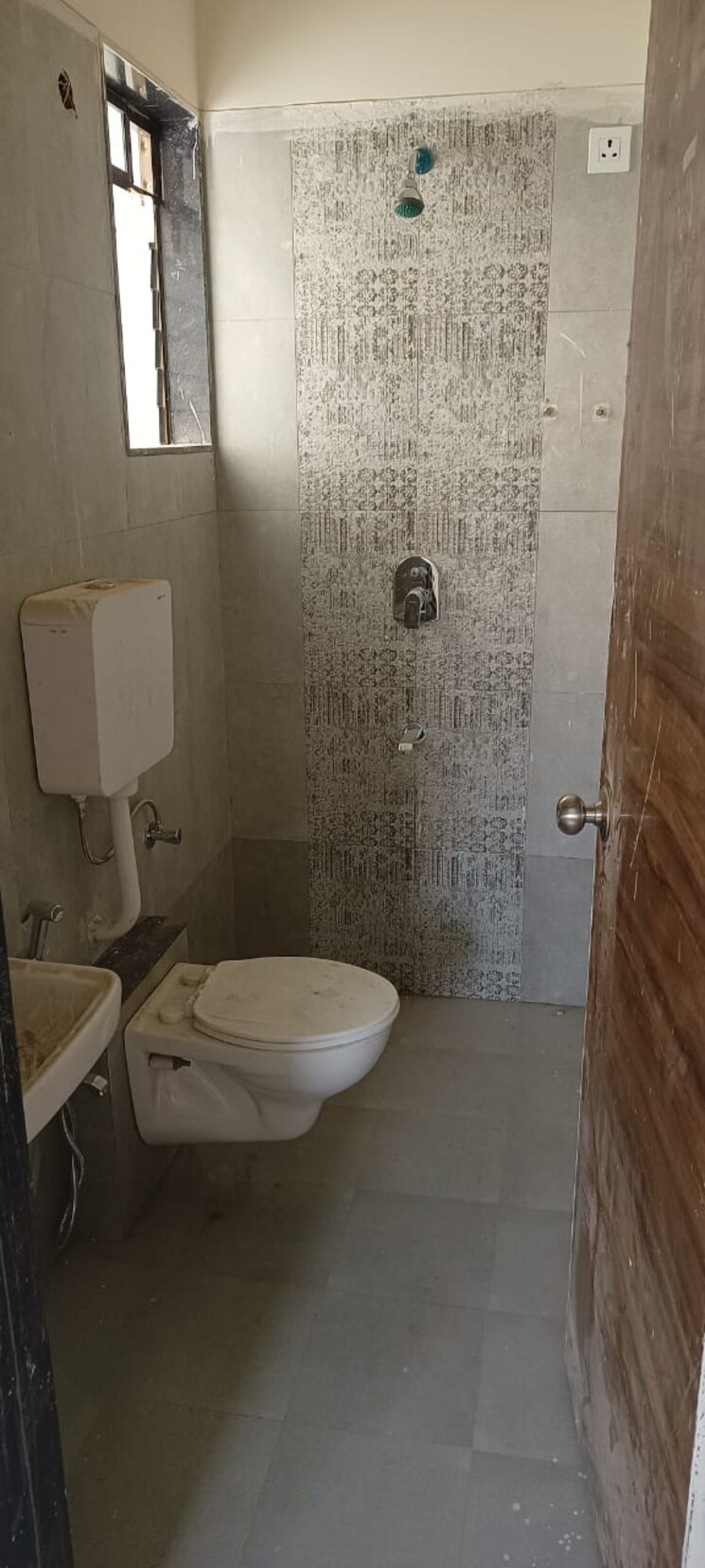 Bathroom, k-m-horizon-palms-iii 2 Bedroom 550 Sq.Ft. Apartment In Owale Thane 7550703