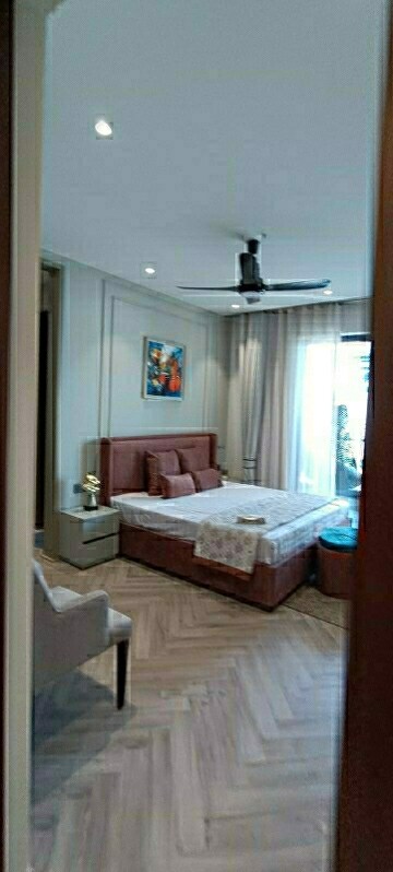 Bedroom in 4 BHK Apartment at Oro Constella, Sushant Golf City – for Sale