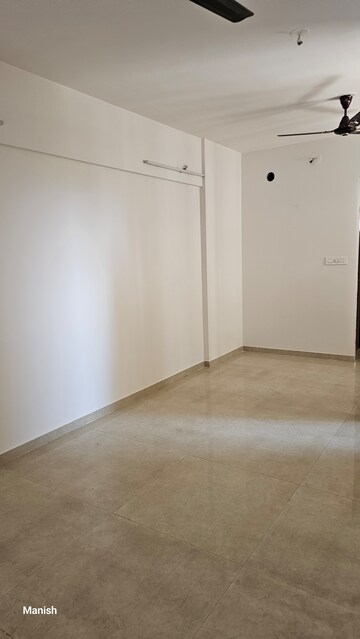 Furnished Amenities in 1.5 BHK Apartment at Lodha Casa Bella, Dombivli East – for Sale