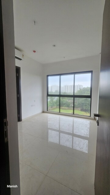 Building Lobby in 3 BHK Apartment at Lodha Lakeshore Greens, Dombivli East – for Sale