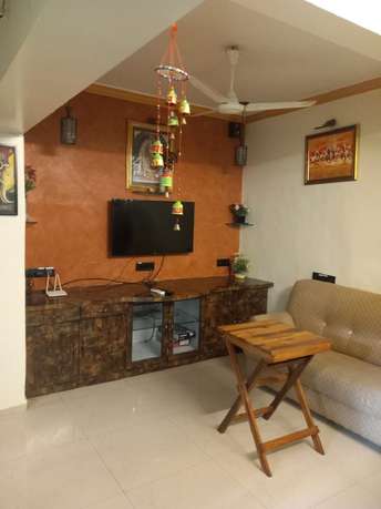 1 BHK Apartment For Rent in Khar West Mumbai  7551521