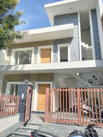 4 BHK Independent House For Sale in Sector 123